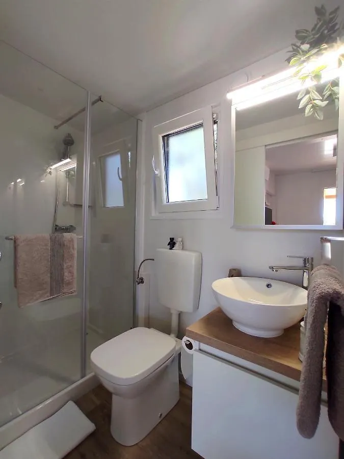 Campsite Zen Zone Premium Mobile Home Drage
