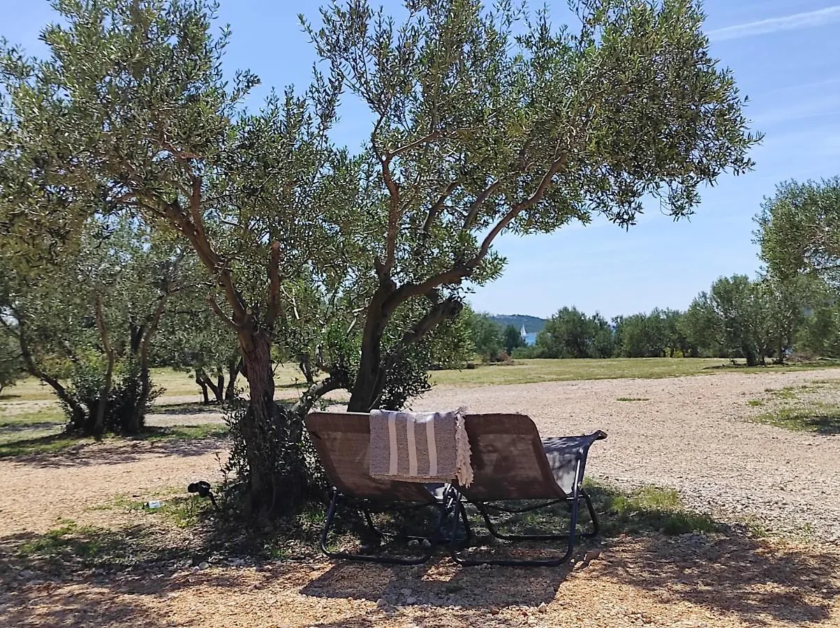 Campsite Zen Zone Premium Mobile Home Drage